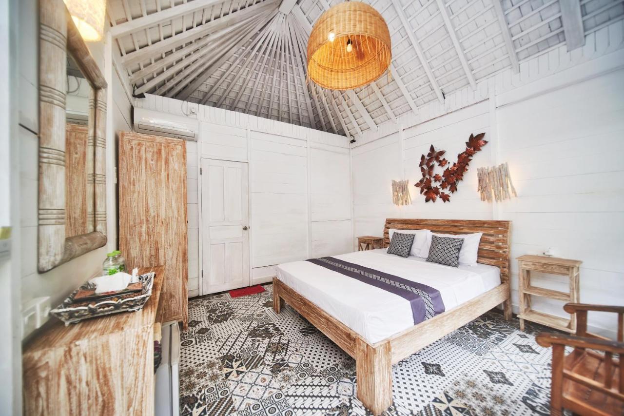 Easy Surf Camp Hotel Kuta Lombok Kültér fotó