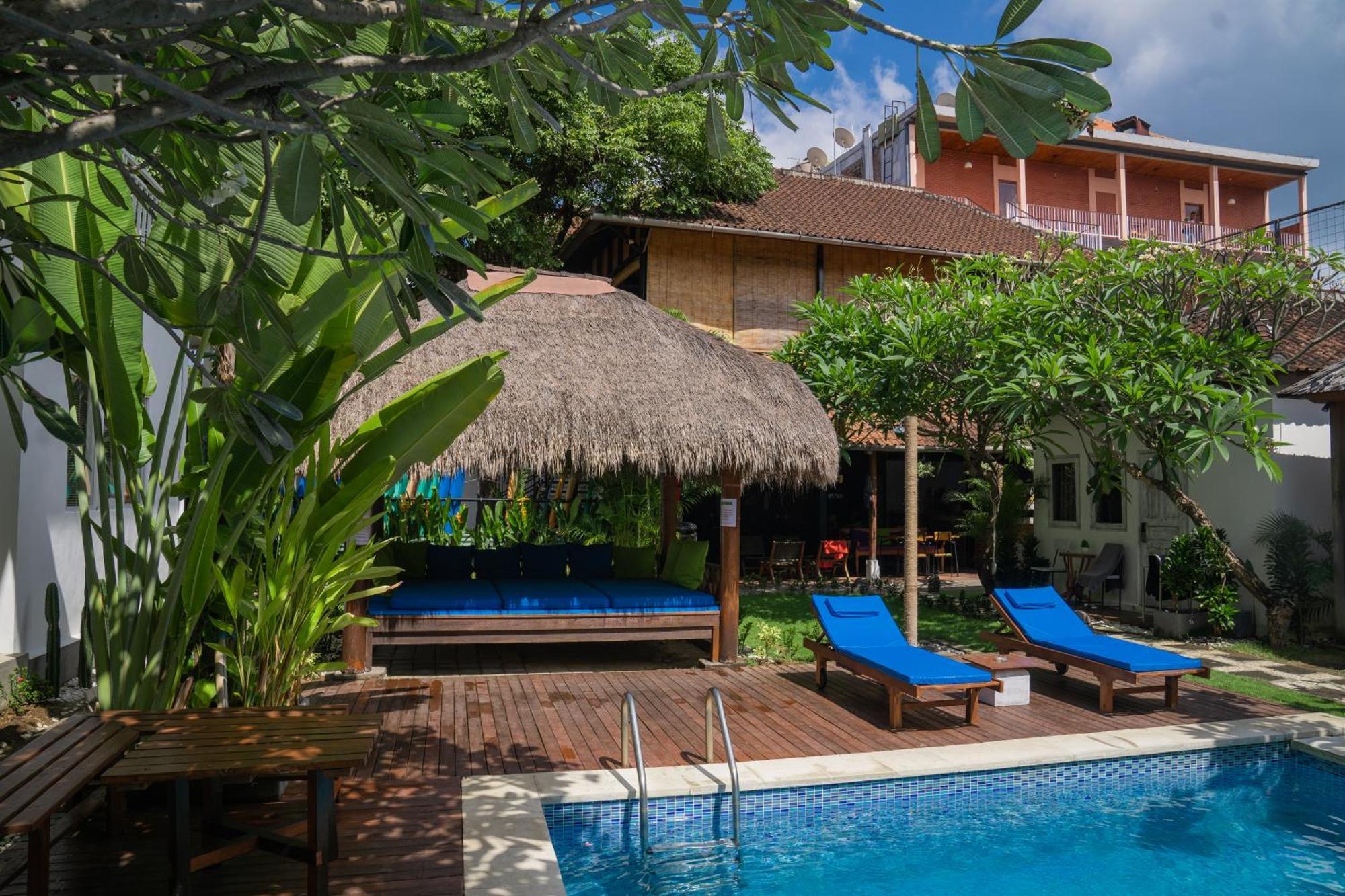 Easy Surf Camp Hotel Kuta Lombok Kültér fotó