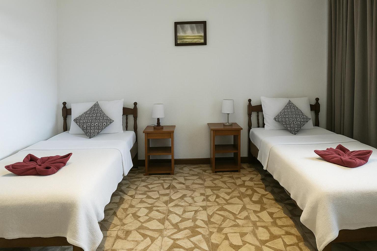 Easy Surf Camp Hotel Kuta Lombok Kültér fotó
