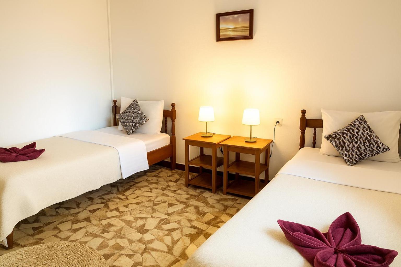 Easy Surf Camp Hotel Kuta Lombok Kültér fotó